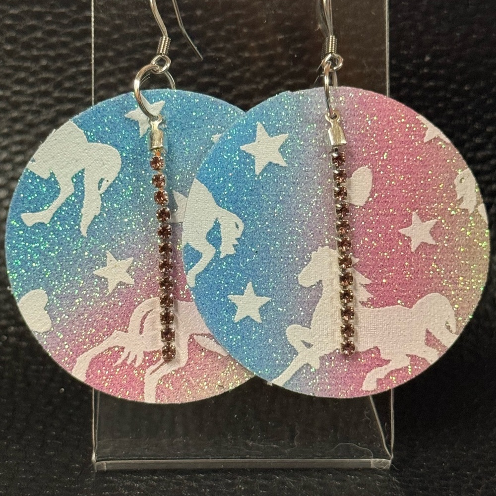 Glitter Horse & Stars Ombre Round Faux Leather Earrings